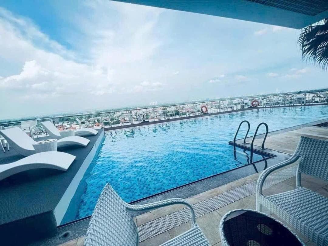 Building D' Le Roi Soleil * Hà Nội